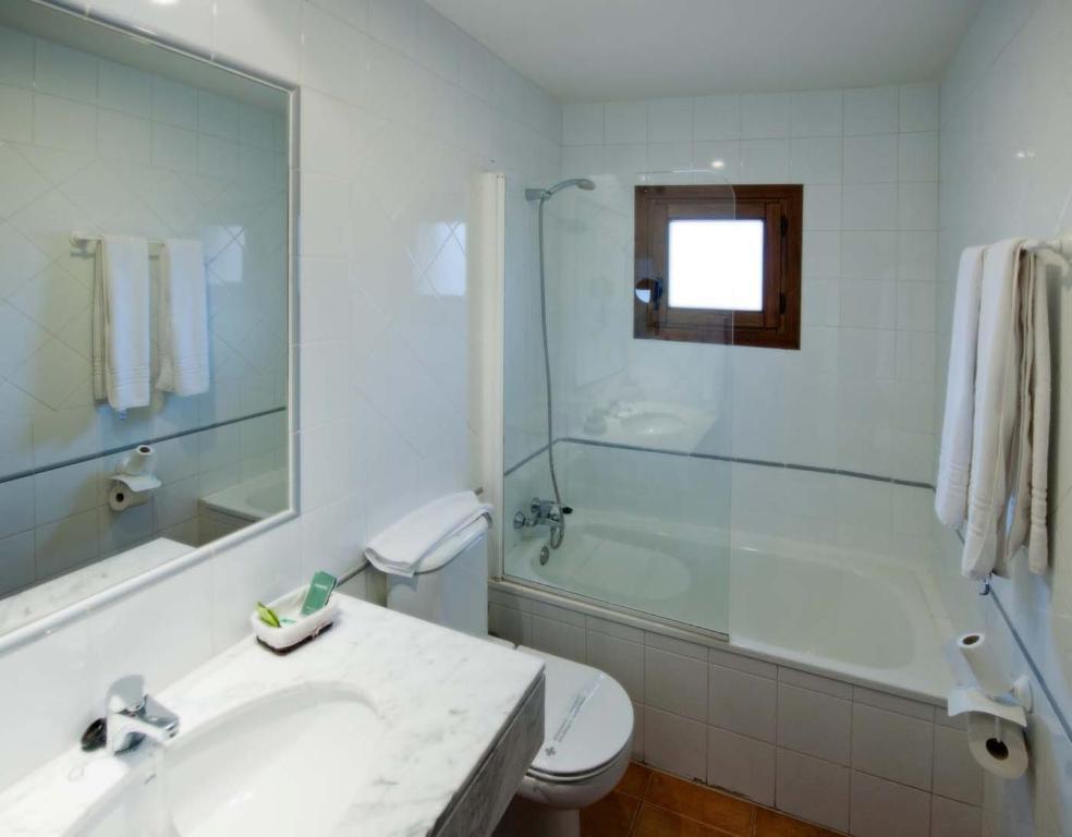 Guest house Yit Puerta Bisagra